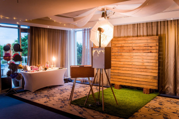 The-gallery - Pose It Photo Booths