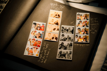 The-gallery - Pose It Photo Booths